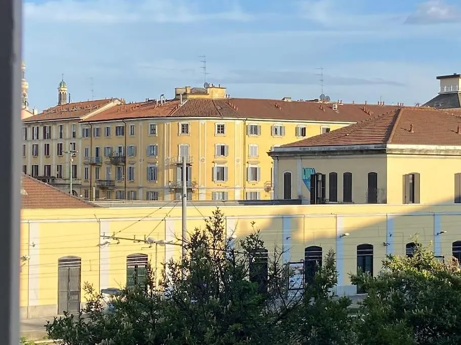 Lm Tortona House Apartment Milan Italy